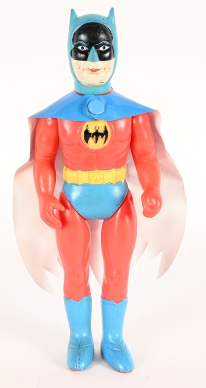 VINTAGE JAPANESE VINYL BATMAN ACTION FIGURE (1 of 4)
