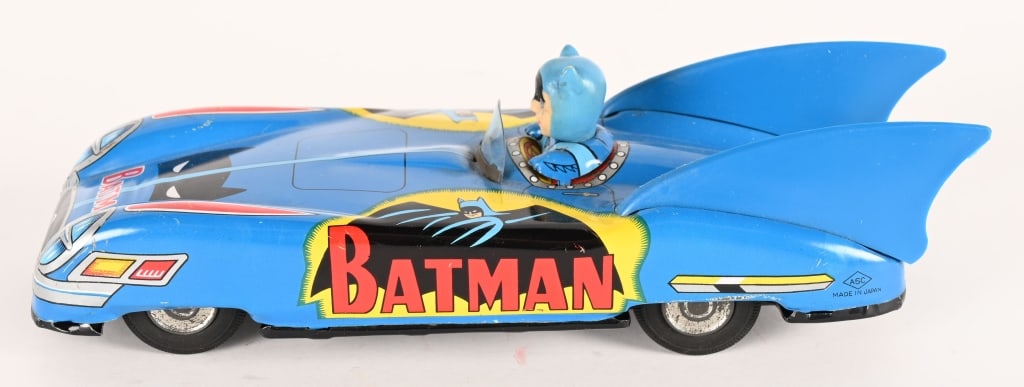 AOSHIN SHOTEN TIN FRICTION BATMOBILE (1 of 6)