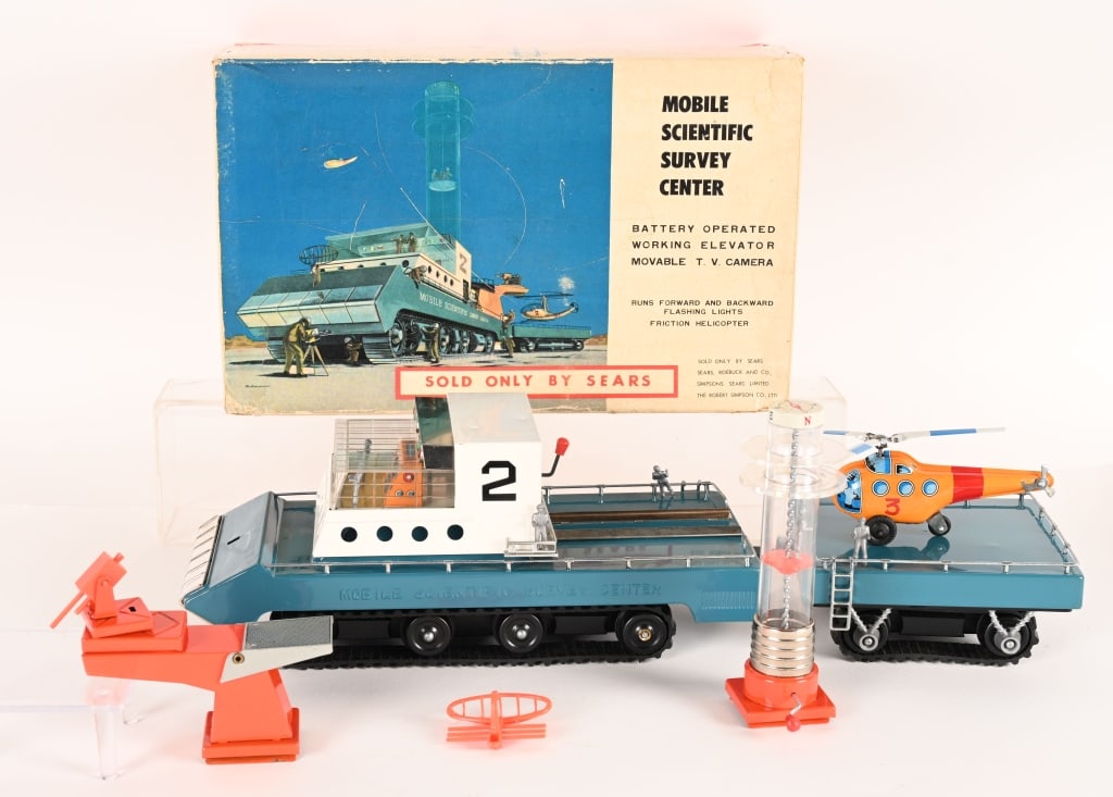 BANDAI MOBILE SCIENTIFIC SURVEY CENTER w/ BOX (1 of 13)