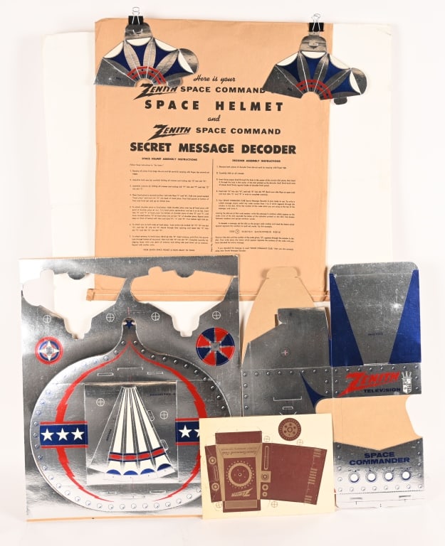 50s ZENITH SPACE COMMAND CLUB SPACE HELMET MIP: 1950s Zenith Space Command Club Space Helmet. Great looking Zenith Television promotional item Set includes Space Helmet and Secret Message Decoder. Set is never assembled still in original package.