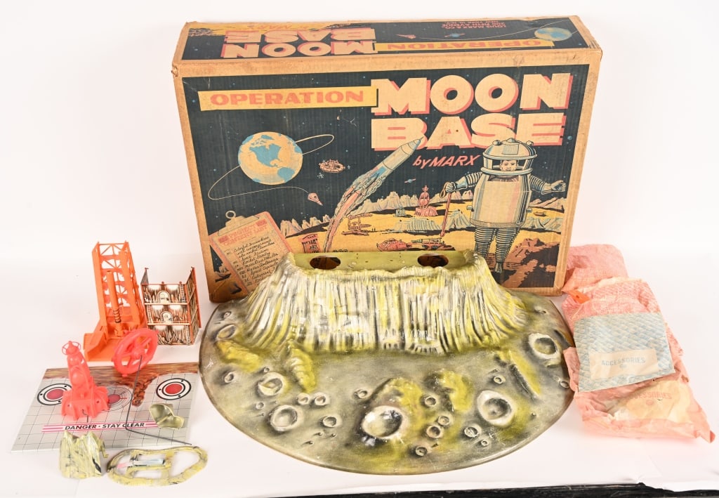 MARX #4654 OPERATION MOON BASE PLAYSET w/ BOX (1 of 12)