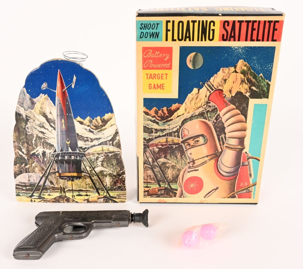 HORIKAWA B/O FLOATING SATTELITE TARGET GAME (1 of 8)