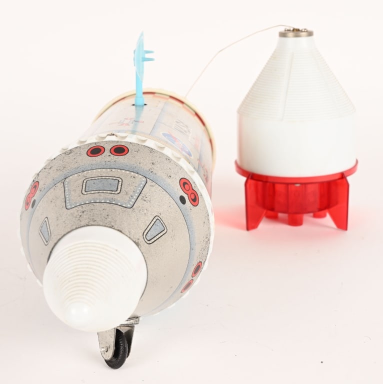 DAIYA BATTERY OP DOCKING ROCKET w/ BOX - 3