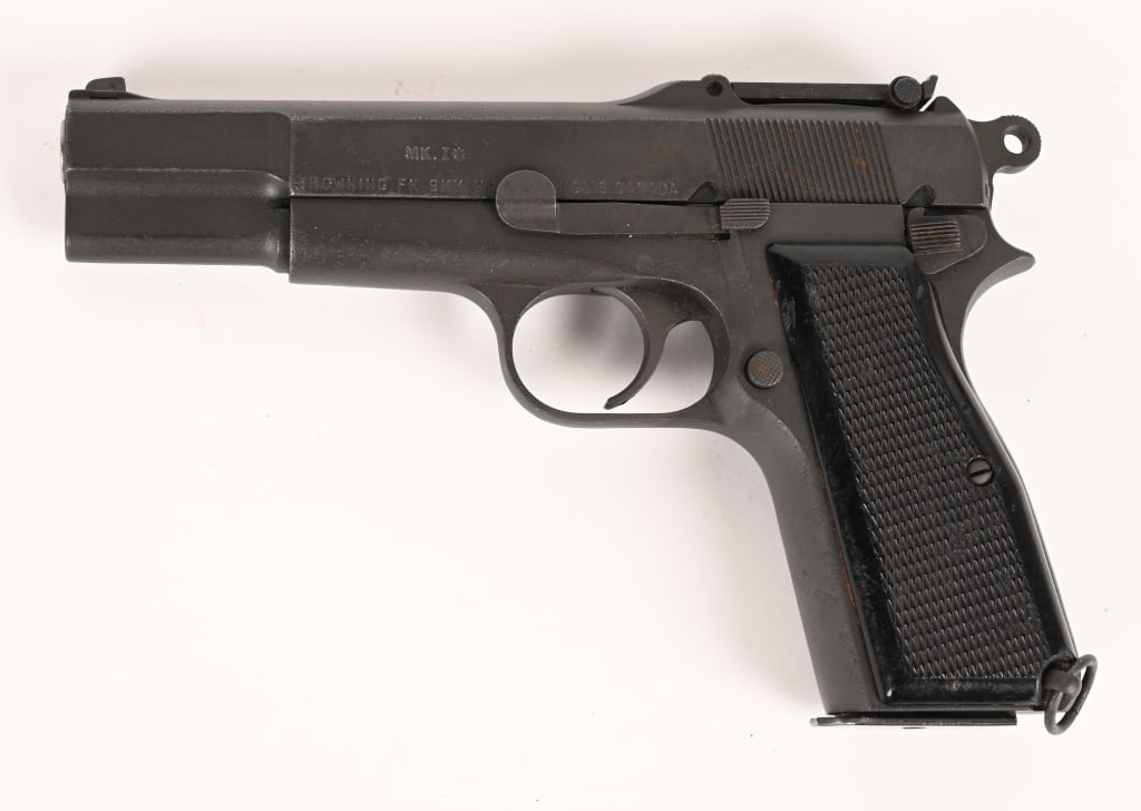 BROWNING CANADIAN INGLIS MKI HI-POWER PISTOL 9MM (1 of 7)