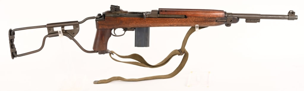 UNDERWOOD M1 CARBINE PARATROOPER COPY 30 CAL: SERIAL NUMBER: 4025942 BARREL: 18" CALIBER: 30 CARBINE. MANUFACTURED: 1942 - 1944 This is a post war put together with original parts. The original maker of the Paratrooper carbine was Inland Div.
