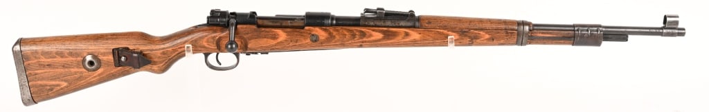 WW2 GERMAN BYF 44 K98 MAUSER BOLT ACTION RIFLE: SERIAL NUMBER: 6409. BARREL: 24". CALIBER: 8MM. MANUFACTURED: 1944. Made at the Mauser Oberndorf factory. No import marks found. Matching serials on the receiver, trigger guard, floor plate, bolt