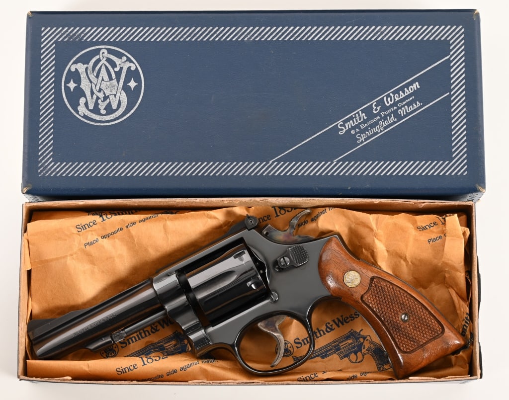 SMITH & WESSON MODEL 15-3 COMBAT MASTERPIECE - 2