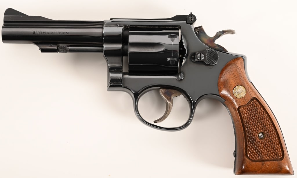 SMITH & WESSON MODEL 15-3 COMBAT MASTERPIECE - 4
