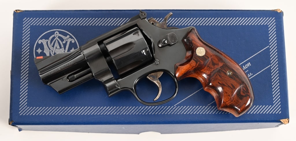 SMITH & WESSON MODEL 24-3 LEW HORTON ANIB (1 of 10)