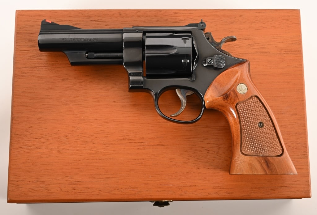 ANIB SMITH & WESSON MODEL 57 41 MAGNUM 4" (1 of 11)