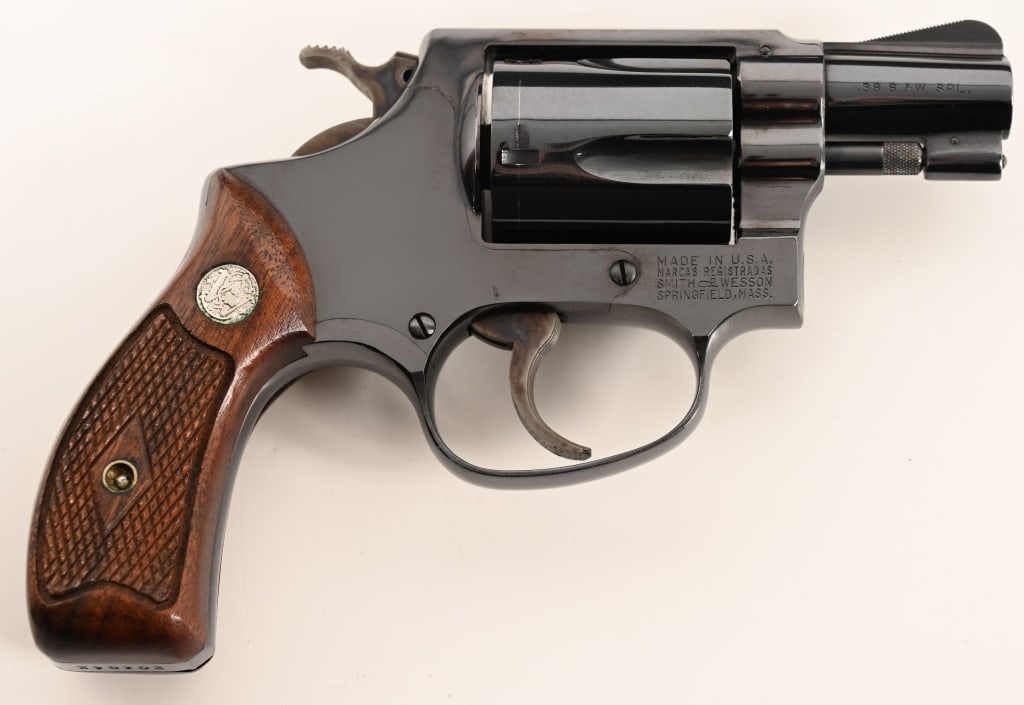 SMITH & WESSON MODEL 36 NO DASH FLAT LATCH - 6