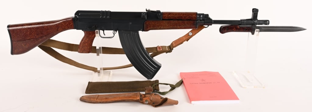 CZECH VZ-58 SEMI AUTOMATIC RIFLE 7.62X39 (1 of 11)