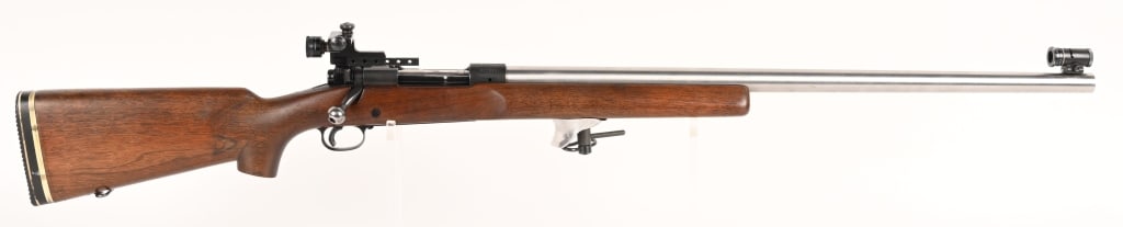 WINCHESTER MODEL 70 TARGET RIFLE .308 WIN PRE 64 (1 of 9)