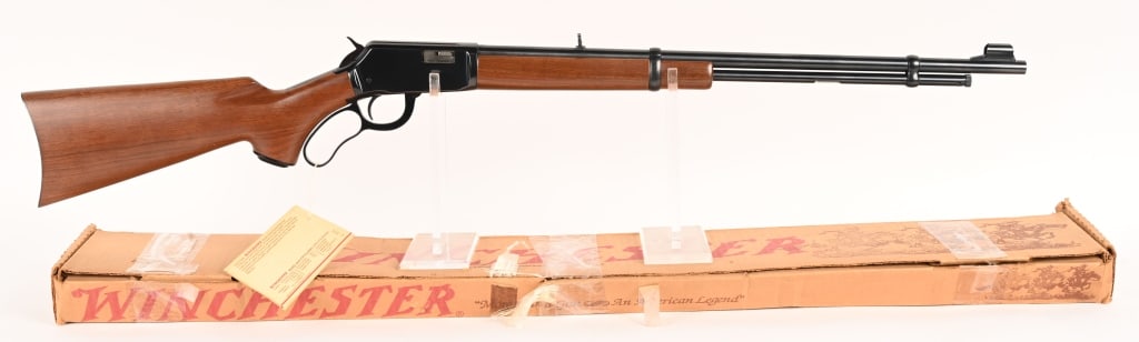 WINCHESTER MODEL 9422 XTR CLASSIC RIFLE (1 of 11)