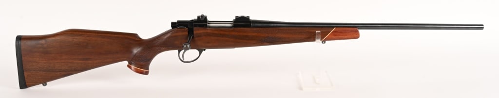 SAKO L461 VIXEN BOLT ACTION RIFLE (1 of 12)