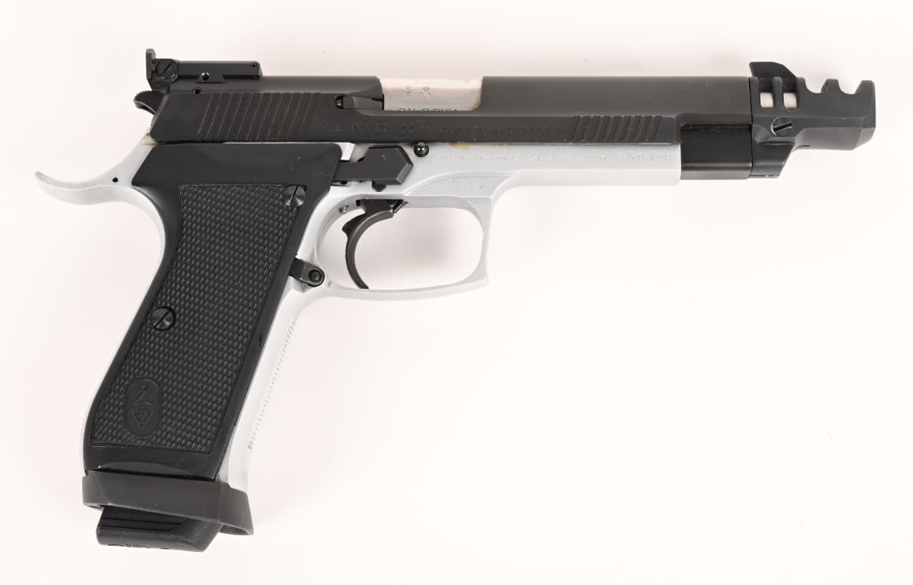 V. BERNARDELLI PRACTICAL COMP SEMI AUTO 9MM W/CASE - 3