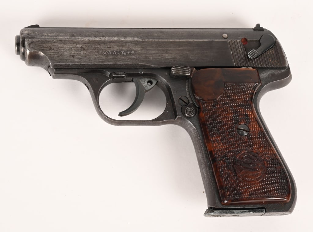 WW2 ERA GERMAN POLICE MARKED SAUER 38H PISTOL (1 of 10)