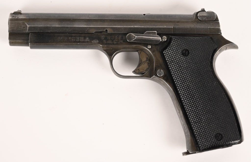 WW2 ERA NAZI MARKED FRENCH MODEL 1935A SEMI AUTO (1 of 10)