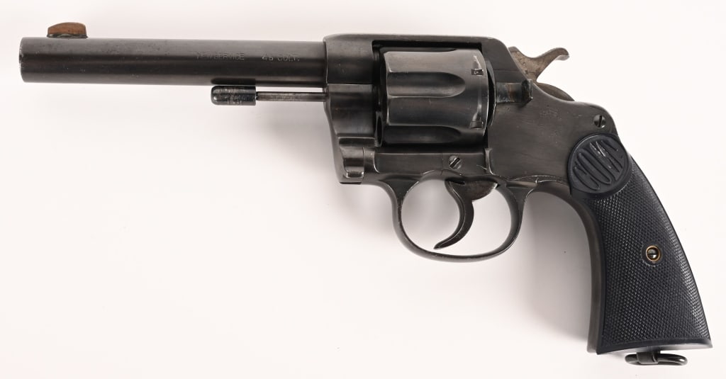 1901 COLT NEW SERVICE REVOLVER IN 45 COLT (1 of 11)