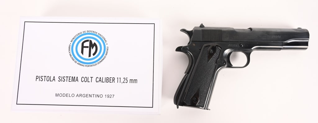 BOXED ARGENTINE MODEL 1927 COLT .45 AUTOMATIC: SERIAL NUMBER 28964 BARREL 5" CALIBER .45 ACP MANUFACTURED 1927-37. Produced in Argentina using tooling from Colt and under Colt supervision. Blue finished with short milled checkered trigger. Short
