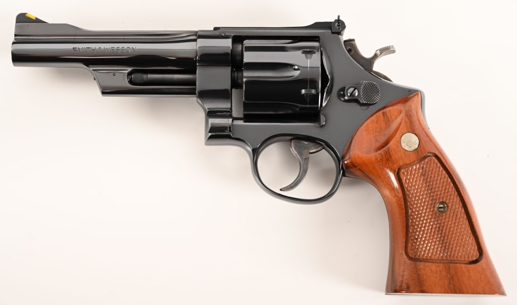 SMITH & WESSON MODEL 27-2 .357 MAGNUM (1 of 7)
