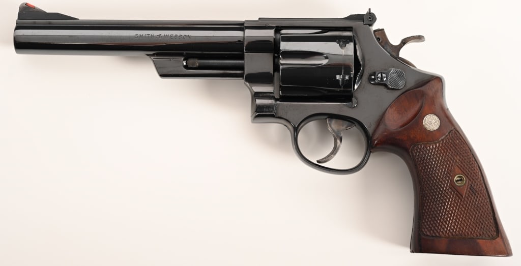 SMITH & WESSON MODEL 29 NO DASH .44 MAGNUM (1 of 16)