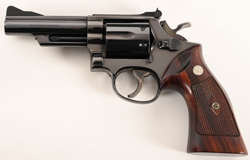SMITH & WESSON MODEL 19 NO DASH .357 COMBAT MAGNUM (1 of 7)