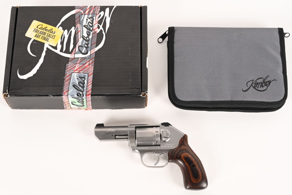 KIMBER K6S 357 MAGNUM 3" BOX PAPERS: SERIAL NUMBER: RV034409 BARREL: 3” CALIBER: .357 MAGNUM MANUFACTURED: 2015 . Built in 2015 this brushed stainless K6S is equipped with a 3" barrel, fluted cylinder and laminated rosewood grips.