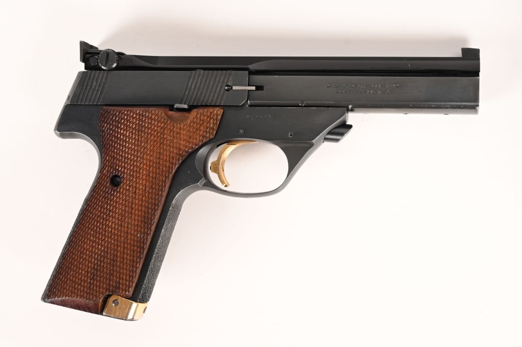 HIGH STANDARD - THE VICTOR - SEMI AUTO PISTOL (1 of 5)
