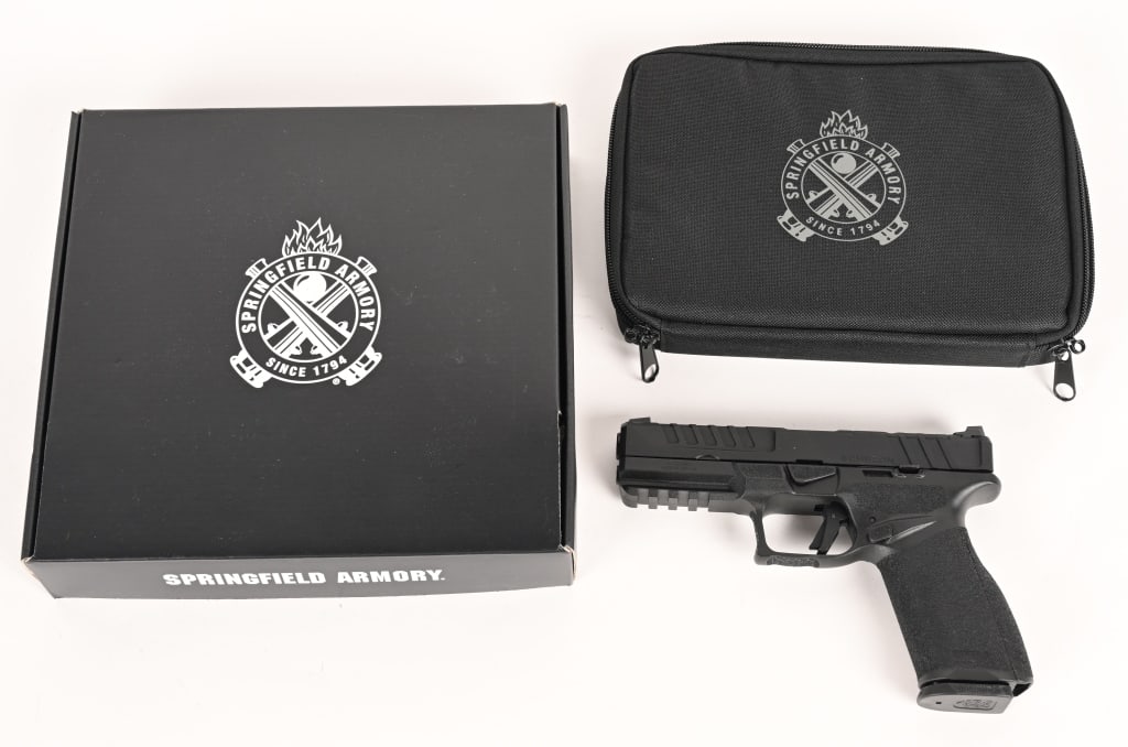 SPRINGFIELD ARMORY ECHELON 9MM PISTOL: SERIAL NUMBER: BK306158. BARREL: 4 3/8". CALIBER: 9X19. The Springfield Armory Echelon is a modular, striker-fired 9mm pistol designed for duty and defense, featuring a serialized, self-contained chas