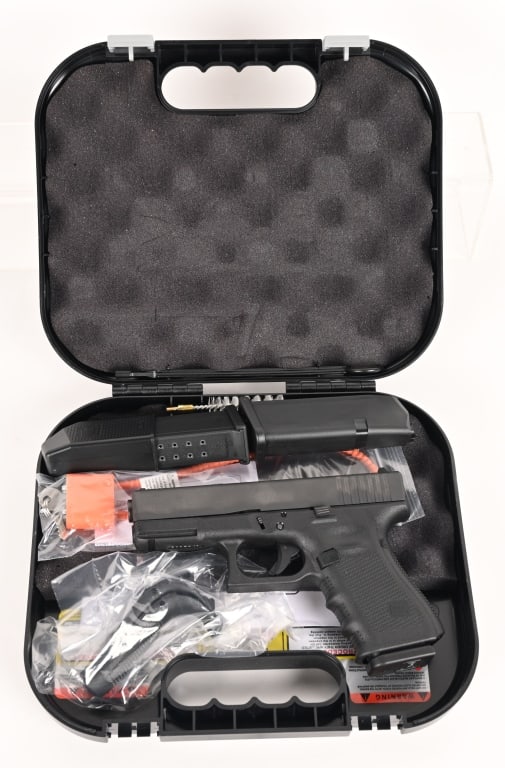 GLOCK 19 GEN 4 9MM SEMI AUTOMATIC PISTOL: SERIAL NUMBER: ALDP212. BARREL: 4". CALIBER: 9X19. The GLOCK 19 Gen4 pistol in 9 mm Luger offers great firepower while allowing to shoot quick and accurately. It is ideal for a more versatile role due