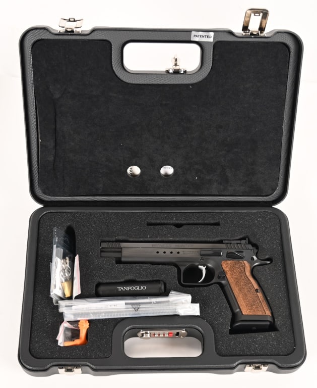 TANFOGLIO WITNESS HUNTER 10MM TARGET PISTOL ANIB: SERIAL NUMBER: MT17771 BARREL: 6” CALIBER: 10MM MANUFACTURED: 2020~ Complete in the original one piece box with the extra magazine and all paperwork this fabulous Tanfoglio Witness Hunter is a
