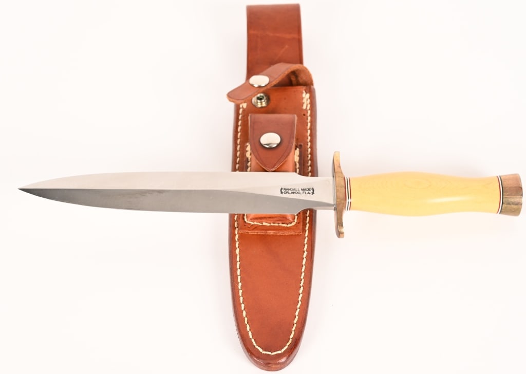 RANDALL MADE MODEL 2 MICARTA DAGGER (1 of 3)