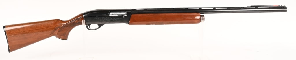 REMINGTON 1100 SEMI AUTOMATIC SHOTGUN 12 GA (1 of 12)