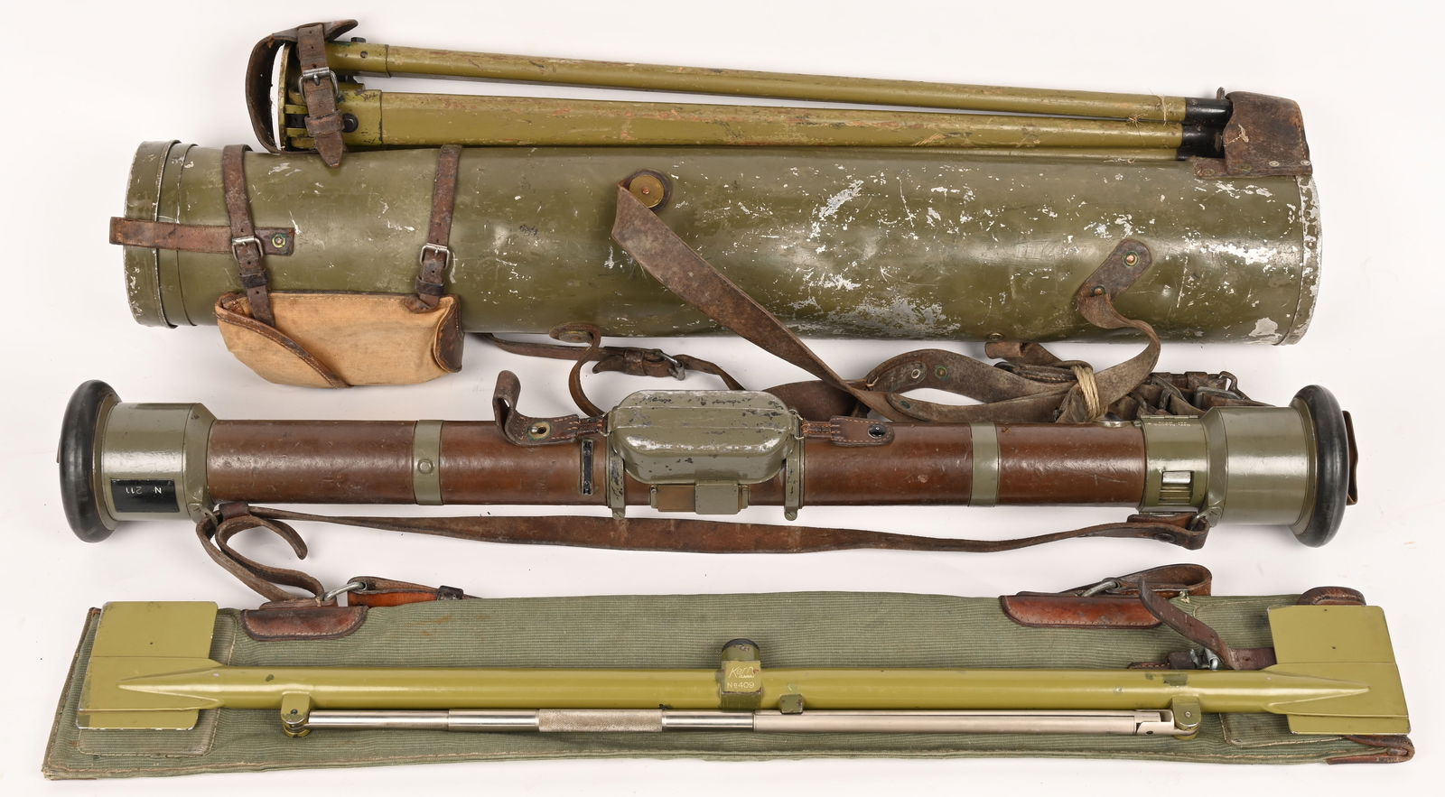 WWII RANGEFINDER BY WILD OF HEERBRUGG W CARRY CASE (1 of 11)