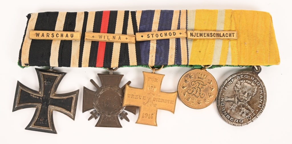WW1 IMPERIAL GERMQAN 5 PLACE MEDAL BAR EKII WWI: Imperial German 5 place medal bar to include 1) IRON CROSS 2ND CLASS. 1914 pattern, die struck, three piece, iron and alloy construction Pattée style cross with a single piece iron core and