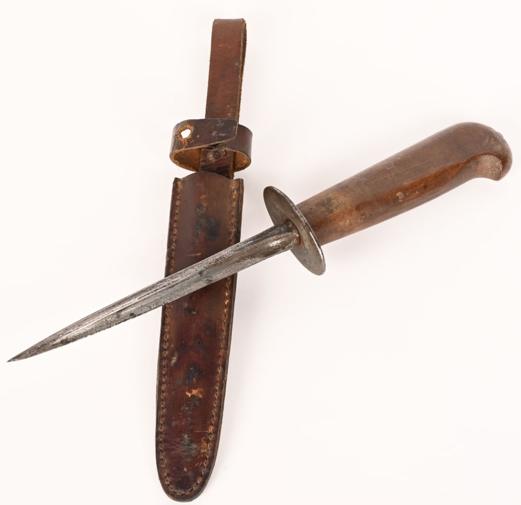 WWI US NAVY MARLINSPIKE KNIFE W LEATHER SCABBARD (1 of 5)