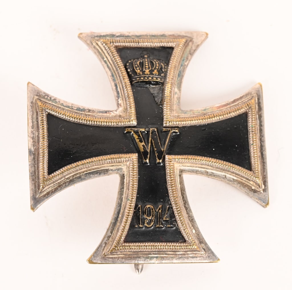 WW1 IMPERIAL GERMAN VAULTED IRON CROSS EK1 WWI: This fantastic Most likely Navy used vaulted Imperial German EK1 has a black non magnetic center and the cross is made from a three piece construction with a heavy vault. There is a "C" shaped, wire c