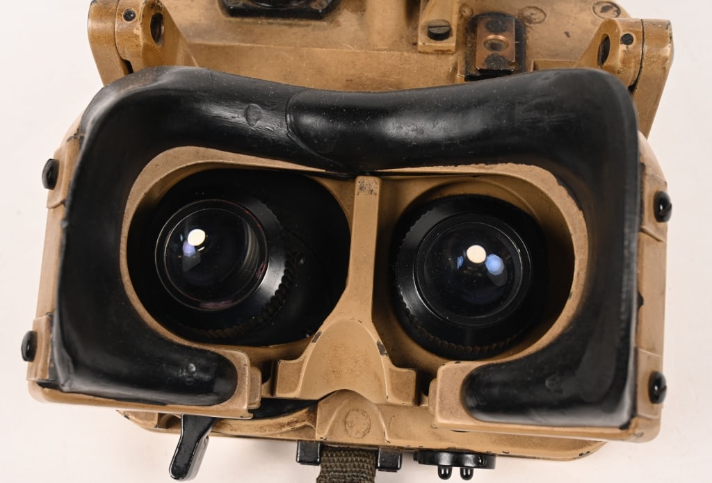 WWII NAZI GERMAN CASED BLC RANGEFINDER BINOCULARS - 7