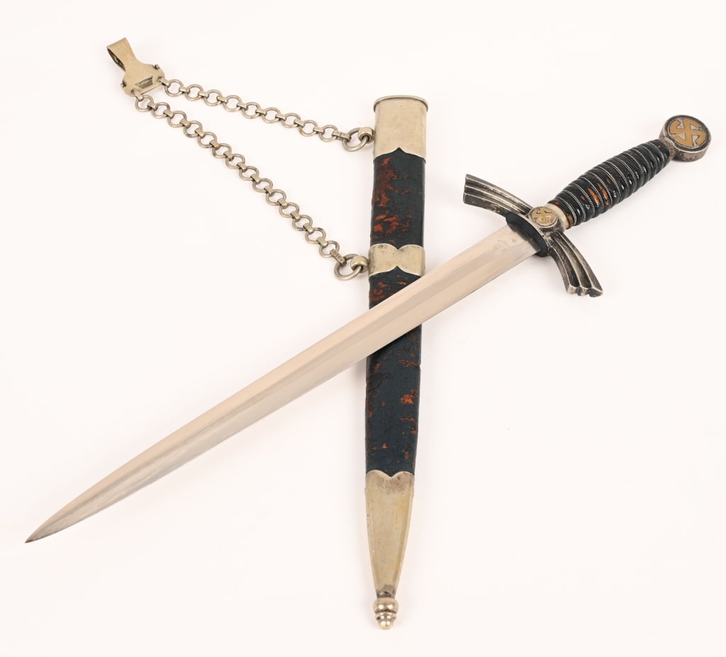 WWII NAZI GERMAN LUFTWAFFE FIRST PATTERN DAGGER (1 of 7)