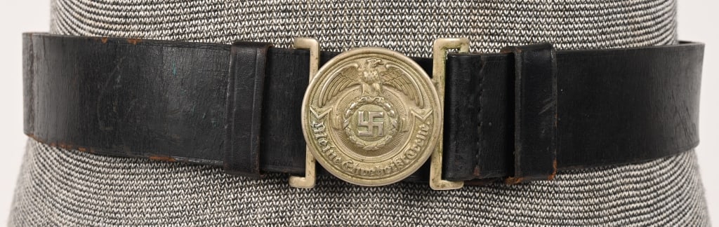 WWII NAZI GERMAN SS OFFICERS BELT W NICKEL BUCKLE: Early, nickel/silver construction circular buckle. The buckle features a high relief stylized national eagle with outstretched, downward curving, wings clutching an oak-leaf wreath which encompasses a