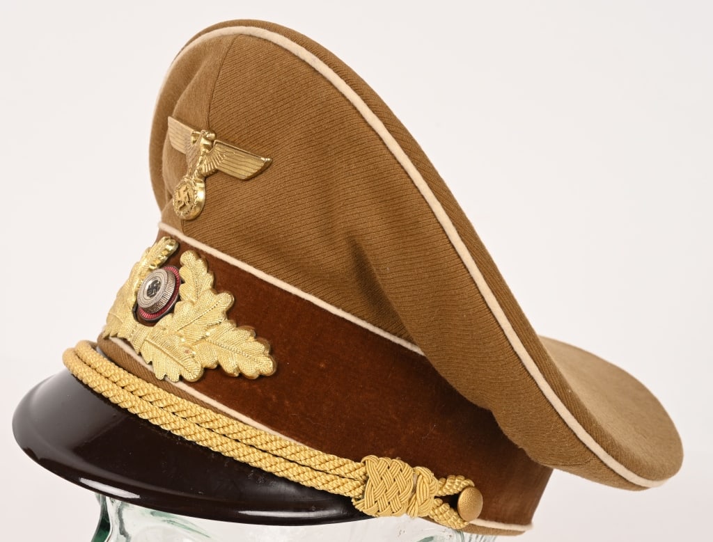 WW2 NAZI GERMAN KREISLEITUNG LEVEL VISOR HAT WW2: A 1939 pattern, tan-colored, whipcord-weave, wool/rayon construction visor cap with white piping. The white piping indicates the political "Kreisleitung" (District-leader) level after 1938 (black pipi