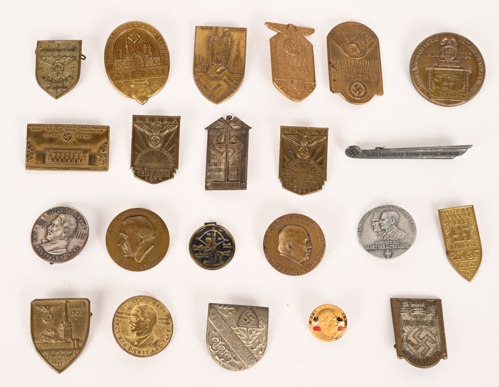 WWII NAZI GERMAN NSDAP & HJ TINNIE LOT WW2: WWII Nazi German Tinnie lot of the NSDAP and HJ . All tinnies are in excellent condition. The Nazi Party, officially the National Socialist German Workers' Party (German: Nationalsozialistische Deutsc