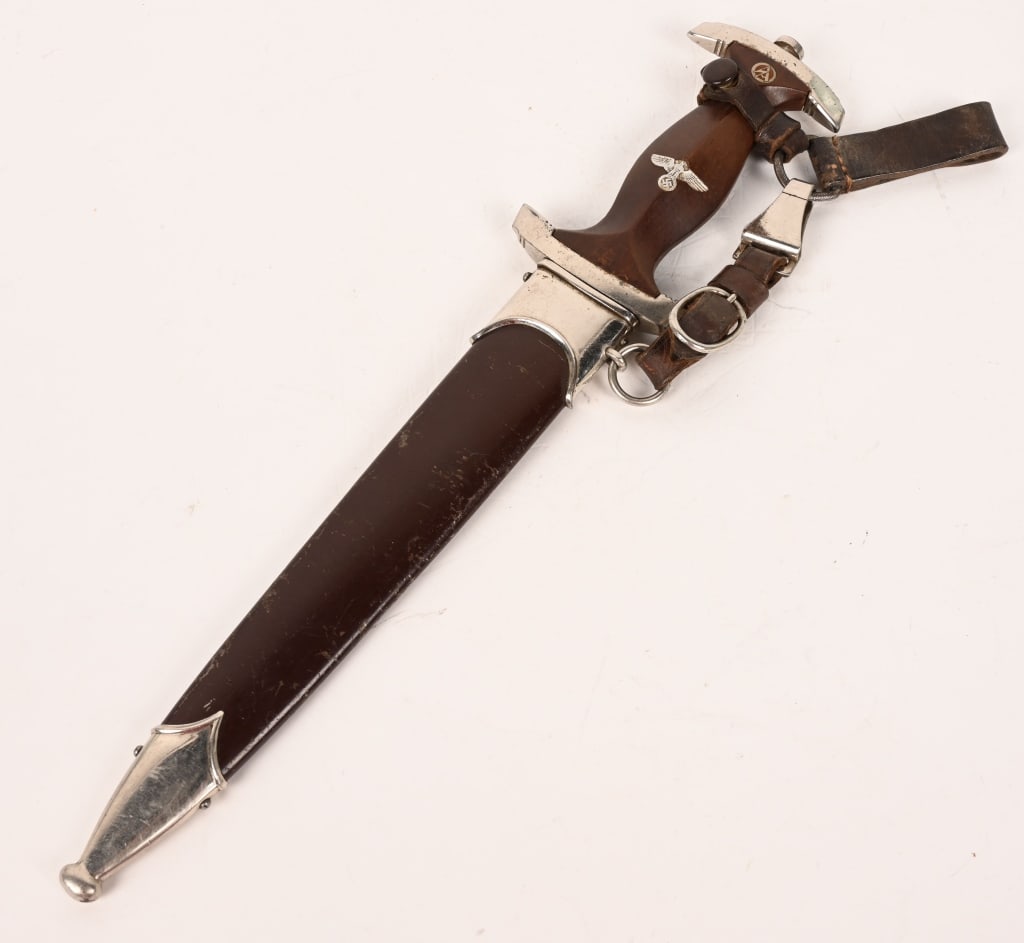 WWII NAZI GERMAN SA M33 DAGGER BY M/7/66 WW2 (1 of 6)