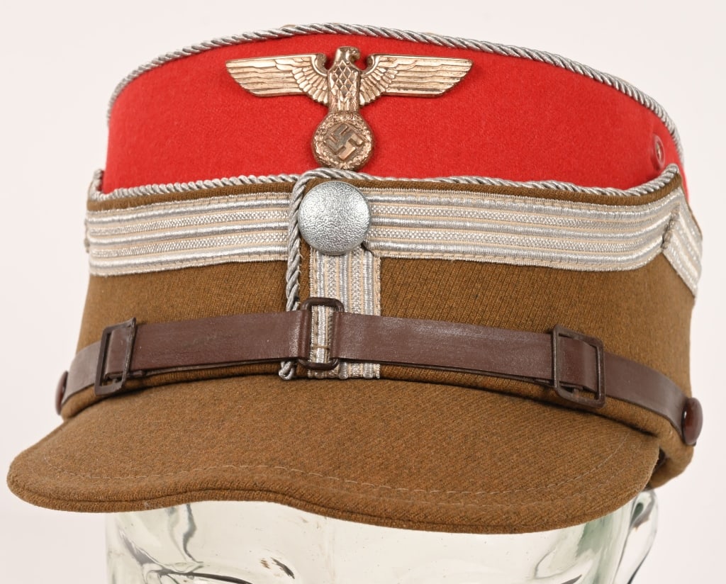 WWII NAZI GERMAN SA GRUPPENFÜHRER KEPI WW2: SA Gruppenführer kepi, S.A.-brown wool body with red side panels, two grommets on each side, the hat trimmed with twisted metal piping at top and on the simulated flaps, which also bear the offic