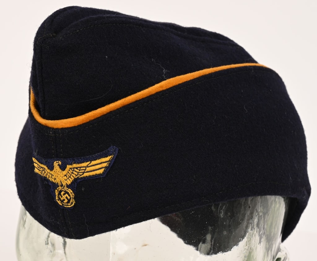 WWII KRIEGSMARINE FEMALE AUXILIARIES OVERSEAS CAP (1 of 5)