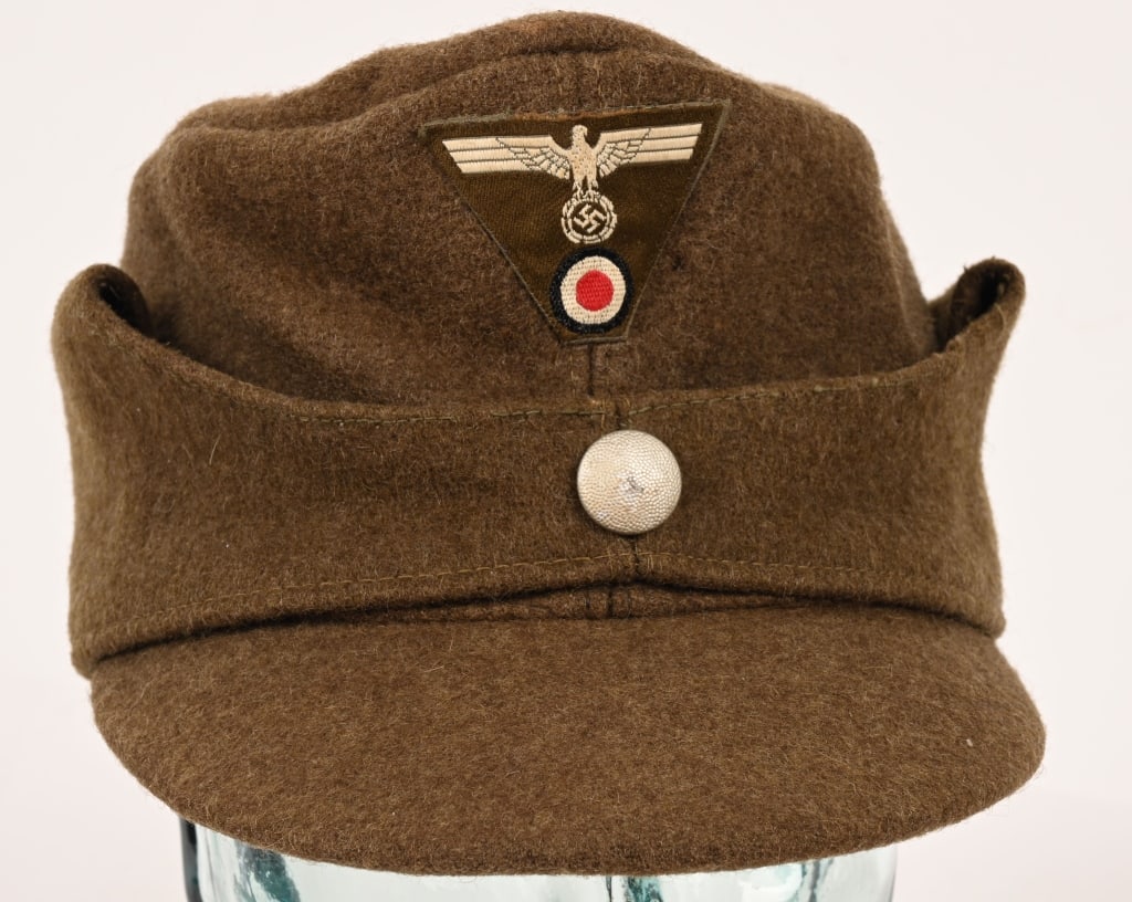 WWII NAZI GERMAN ORGANIZAION TODT M43 CAP HAT: Size 60 WWII Organization Todt (Org. Todt or OT) M43 Feldmütze (Field Cap). It is constructed of olive green wool gabardine cloth, with fold-down panels with squared scallops to the front and for