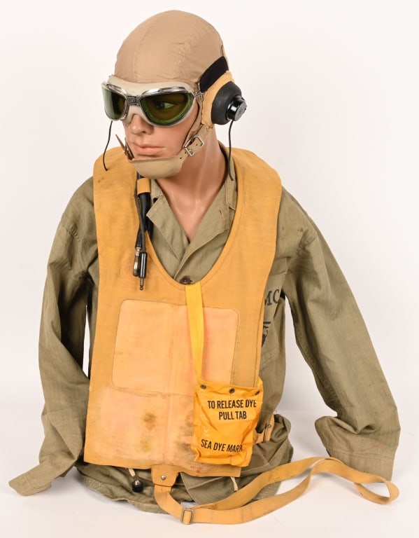 WWII USMC AVIATOR W MODIFIED RARE FLIGHT HELMET: Extremely rare US Marine Corps Aviator set to include 1) RARE MODIFIED NAF 1092S FLIGHT HELMET BY SLOTE & KLEIN. This helmet has been modified for flight use. These early design helmets unfortunately