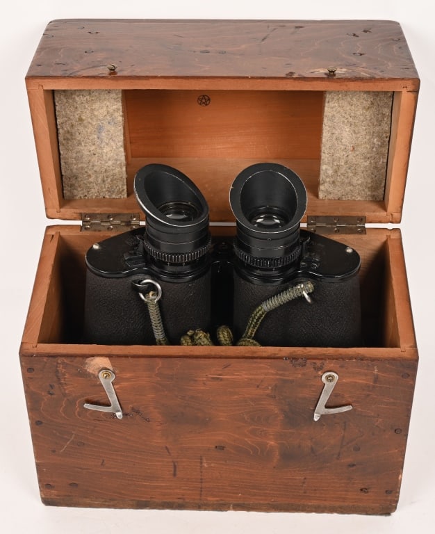 WWII JAPANESE 10X70 AIRCRAFT BINOCULARS NIKKO WW2 (1 of 11)