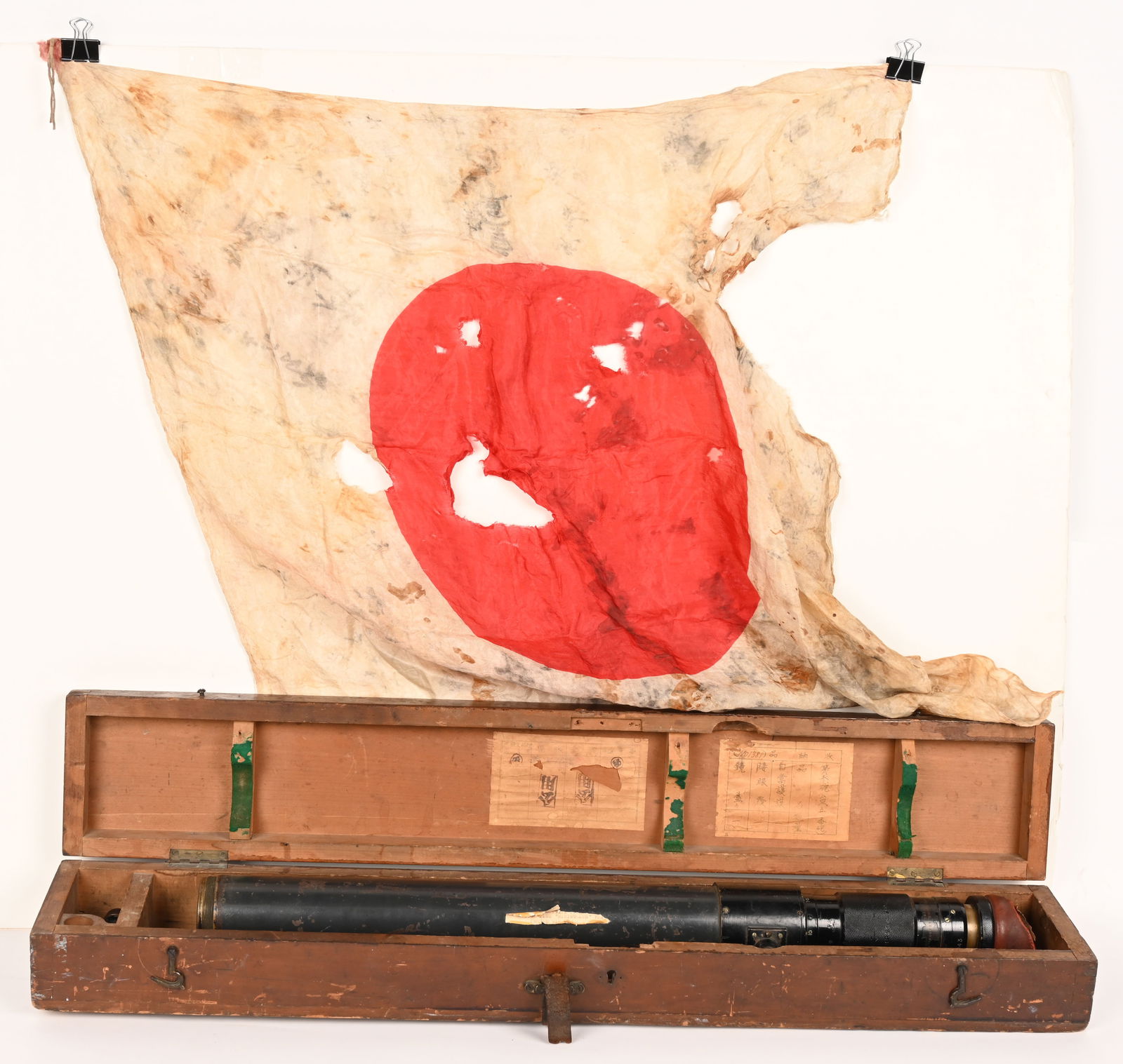 WWII JAPANESE CASED SPYGLASS CASED W KANJI FLAG: WWII Japanese used Cased spyglass with the lidded case measuring 34 3/4 inches long. Inside the case is a multi powered telescope that is English made for the Japanese market. the body of the